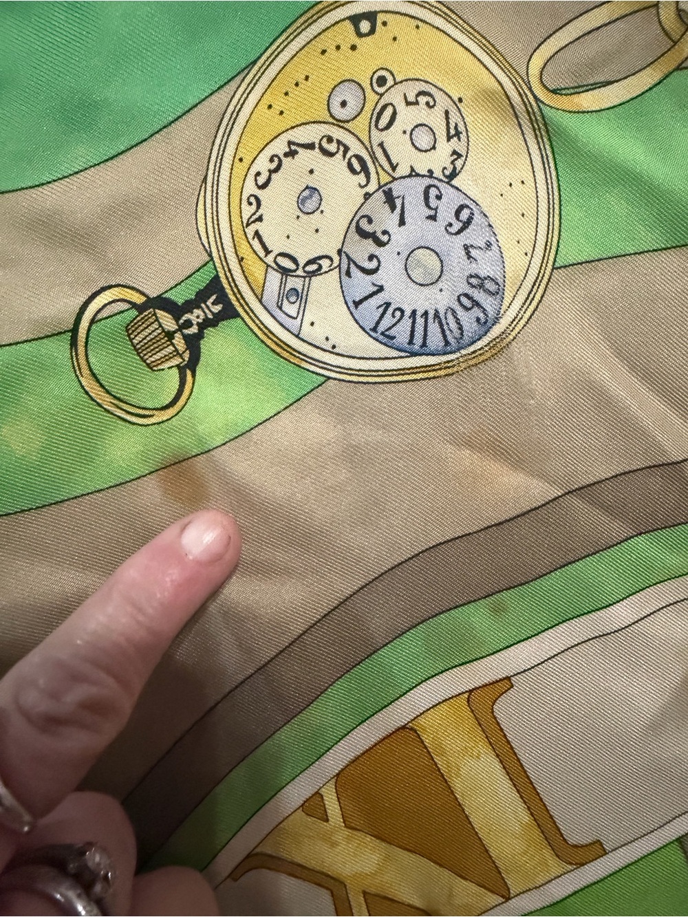 Hermes Parmut les fluers vintage silk Handrolled scarf - Picture 2 of 15